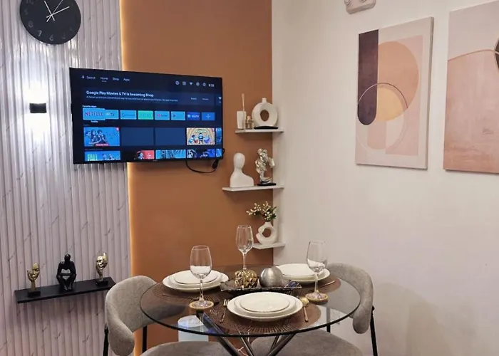 Resa Residence At Seawind Condo